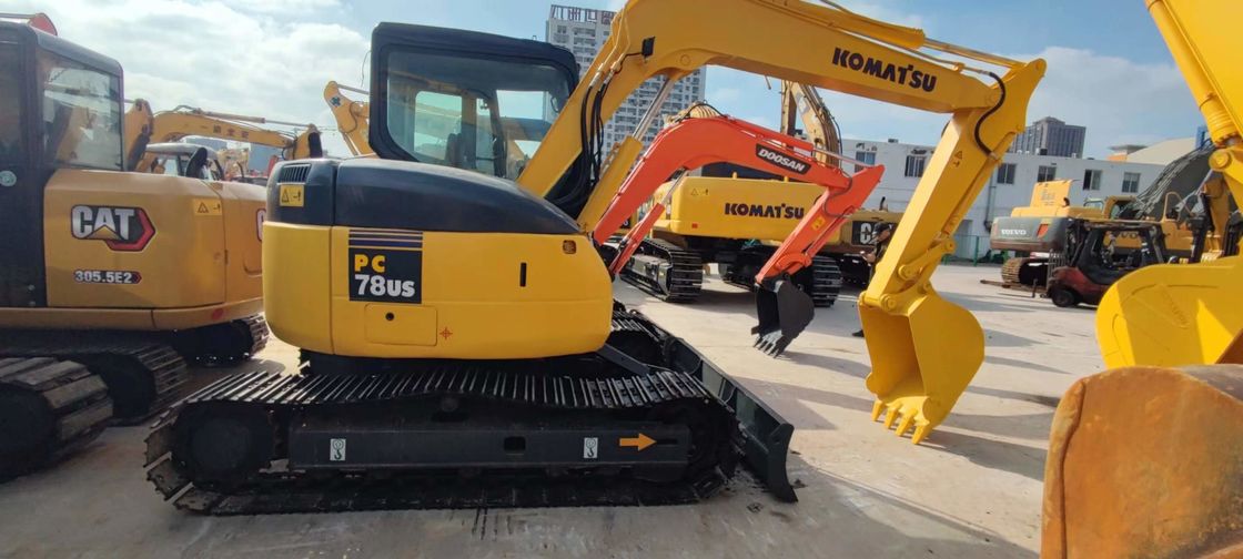 KOMATSU PC78US 6 a employé Mini Excavator 7 Ton Second Hand Crawler Excavator