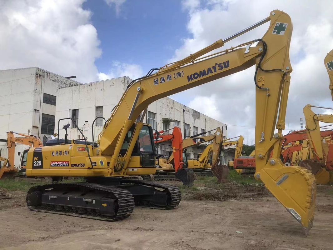 Excavatrice utilisée de KOMATSU PC220-8 22 tonnes d'excavatrice d'occasion Komatsu PC220