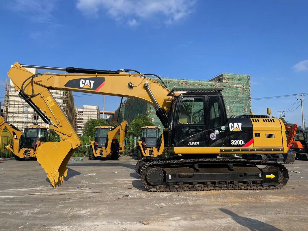 Excavateur CAT 320DL d'occasion de 20 tonnes