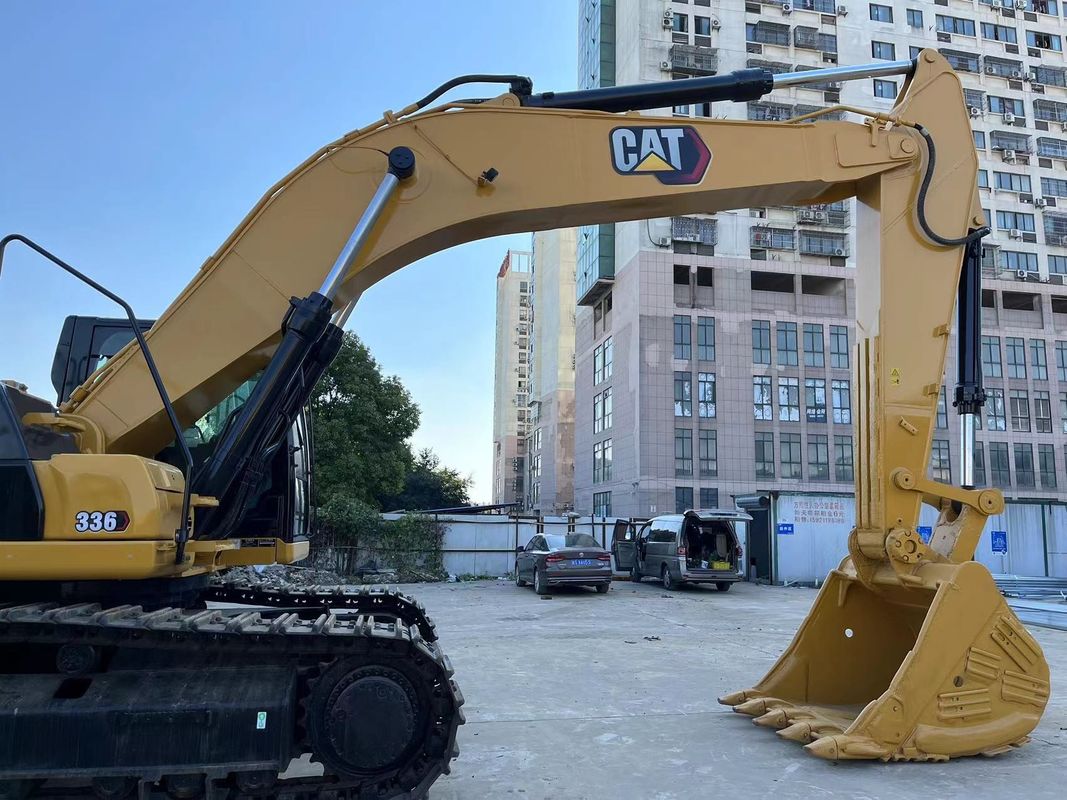 CAT 336GC Excavateurs usagés Machine de nettoyage de 36 tonnes d'occasion