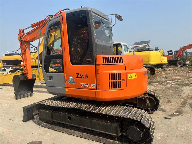 Extracteur miniéquipé de 7,5 tonnes