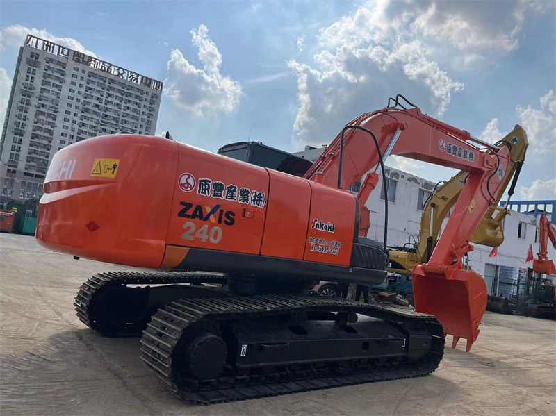 Excavatrice utilisée Hitachi ZX240 Originale Excavatrice utilisée japonaise de 24 tonnes