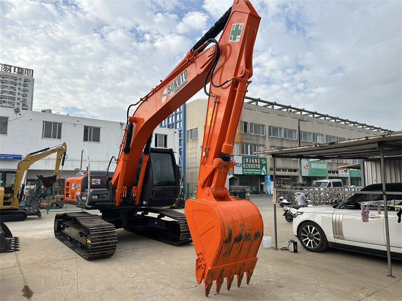 Excavatrice utilisée Hitachi ZX200LC Origine japonaise Excavatrice utilisée Hitachi Zx200 de 20 tonnes