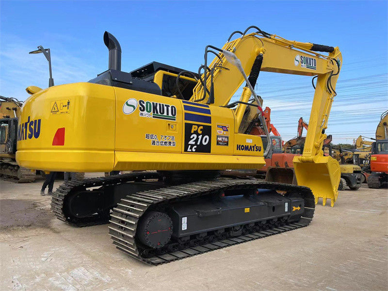 21 tonnes utilisées au Japon Excavateur à rampe Komatsu PC210LC-8 Excavateur Excavateur minier