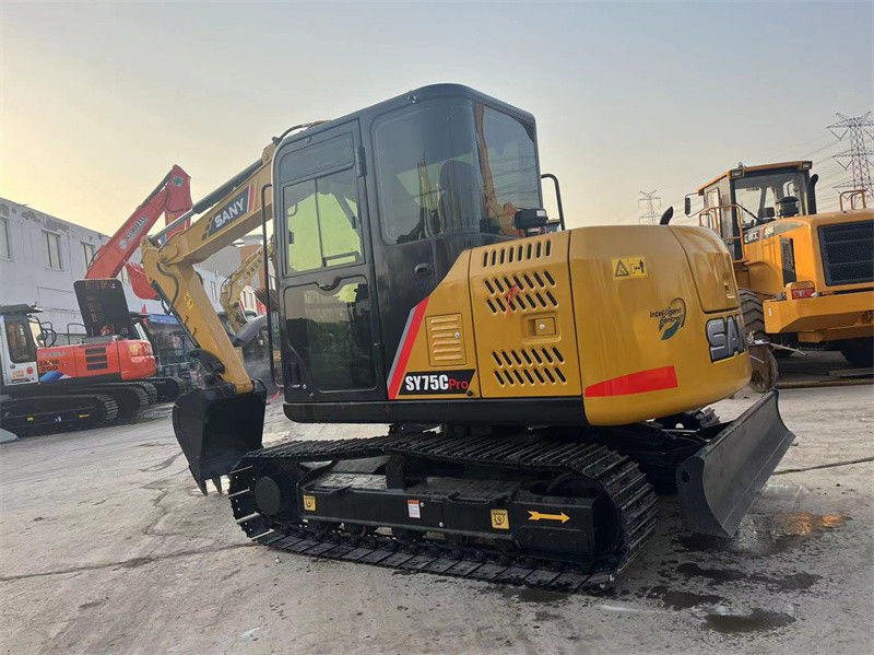 Sany SY75C Pro Excavateur d'occasion de seconde main 7,5 tonnes Sany Mini Digger