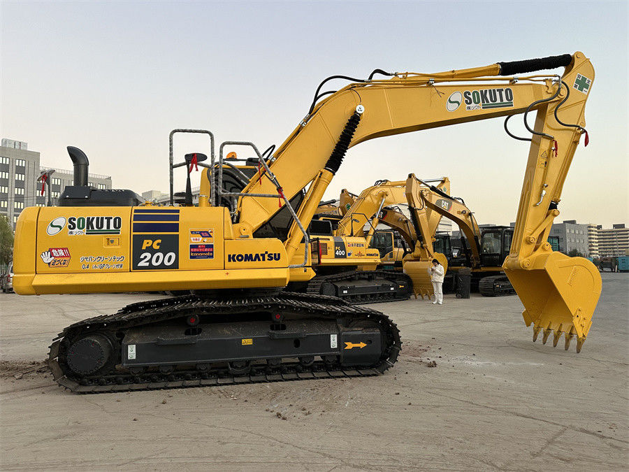 90% Nouveau type d'explorateur utilisé Komatsu PC200 Japon Fabrication Excellente performance Peu utilisé