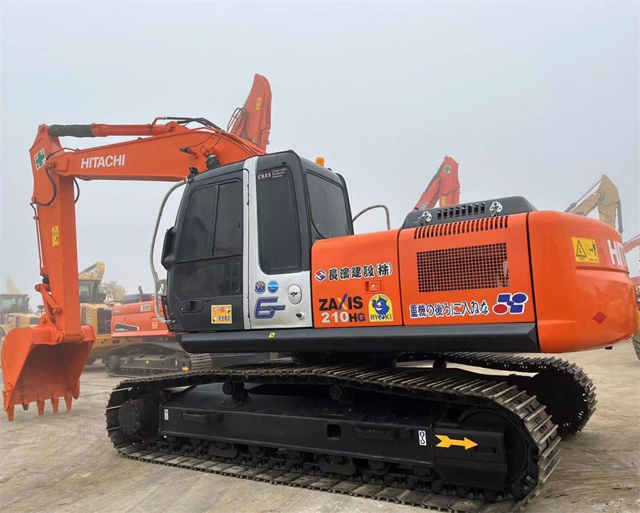 Excavateur Hitachi ZX210 importé du Japon avec carrosserie forte à injection directe