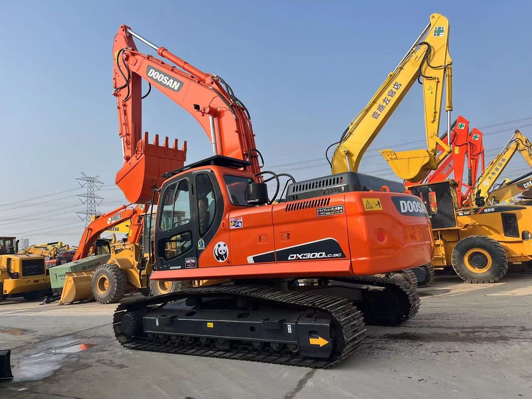 Excavatrice utilisée originale Doosan DX300LC-9C 30 tonnes Excavatrice utilisée moyenne Doosan 300 équipement lourd