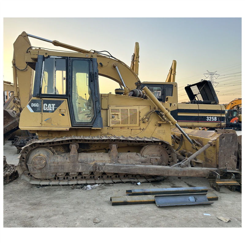 CAT D6G 2XL Bulldozer rampant Tracteur chenille Puissant pour la construction et le déménagement de terre