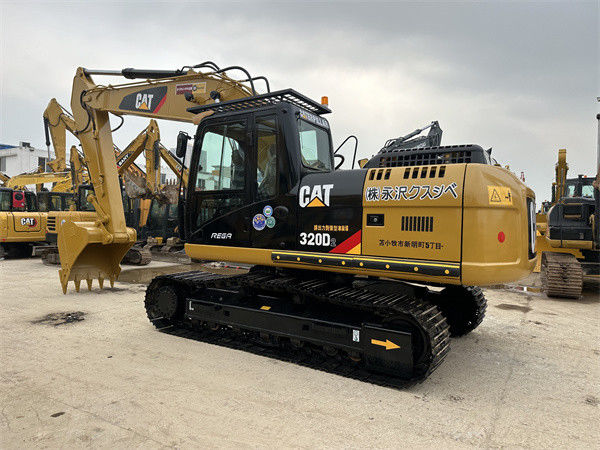 Excavatrice à chenilles utilisée 320D2 pour vos besoins de construction