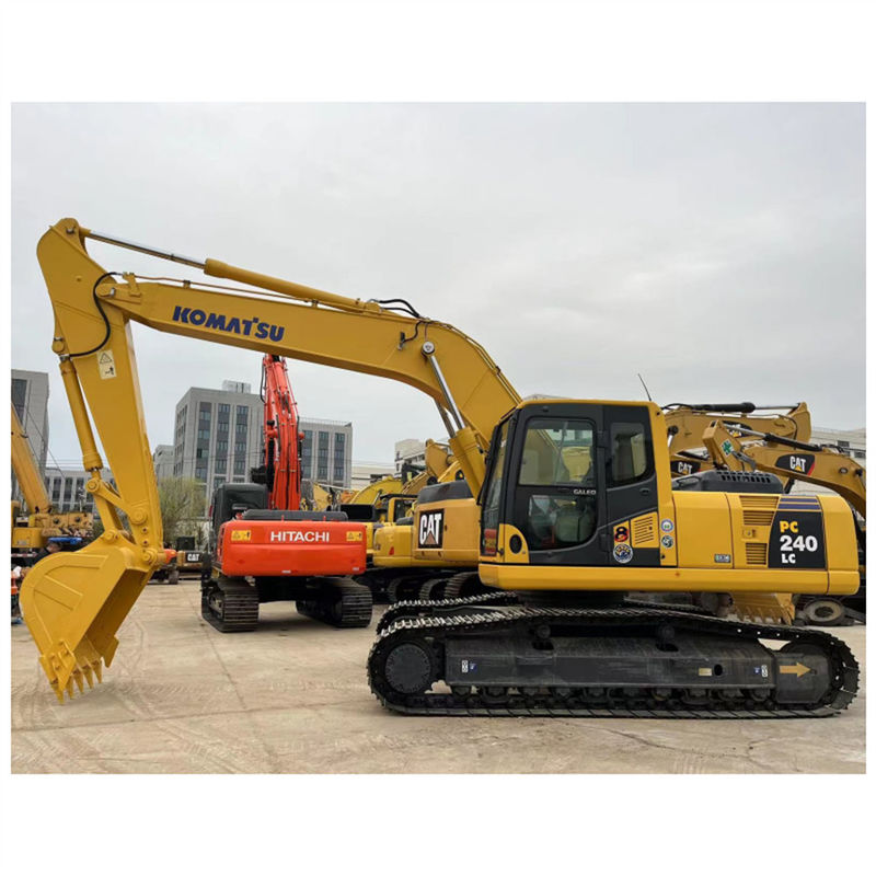 Excavateur Komatsu PC240LC japonais d'origine avec 500 à 1000 heures de travail
