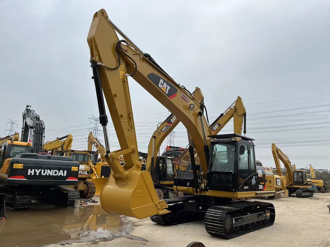 500 à 2000 heures d'utilisation Excavateur Caterpillar 320D2 sans fuite d'huile