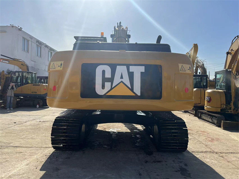 Excavateur CAT 324DL d'occasion de 24 tonnes avec moteur C7