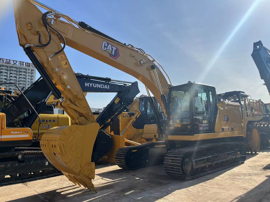 Excavateur Cat 320 original à six cylindres avec moteur Cat C7.1