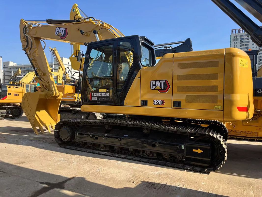 Excavateur Cat 320 original à six cylindres avec moteur Cat C7.1