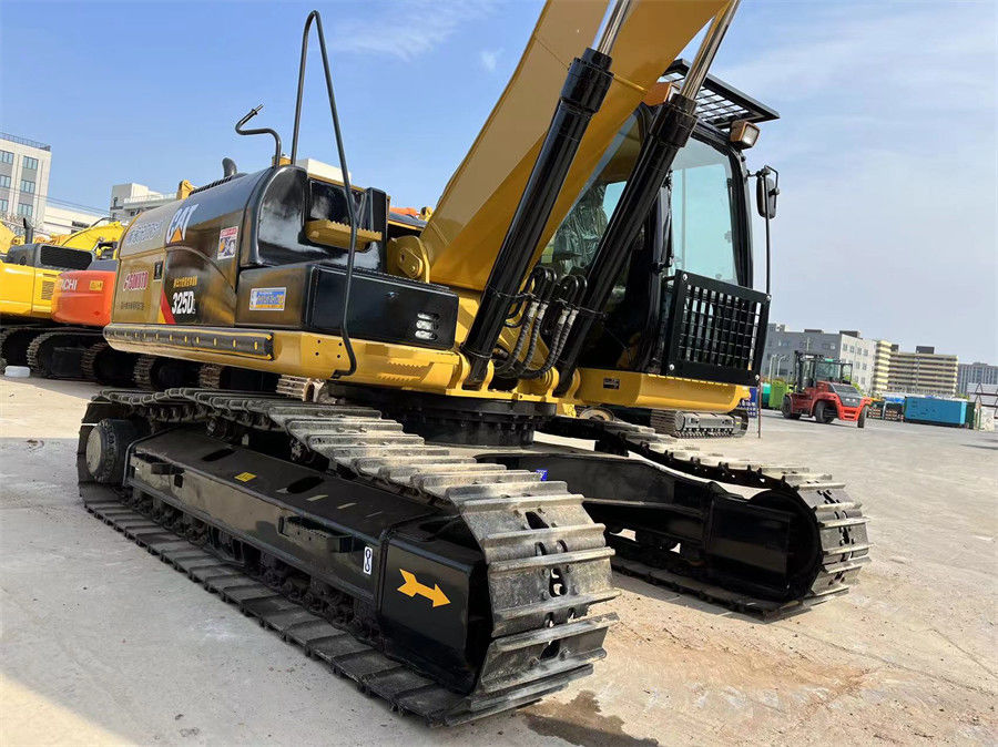 CAT 325DL Excavatrice hydraulique japonaise fabriquée avec moteur C7 capacité de seau 1,4m3.