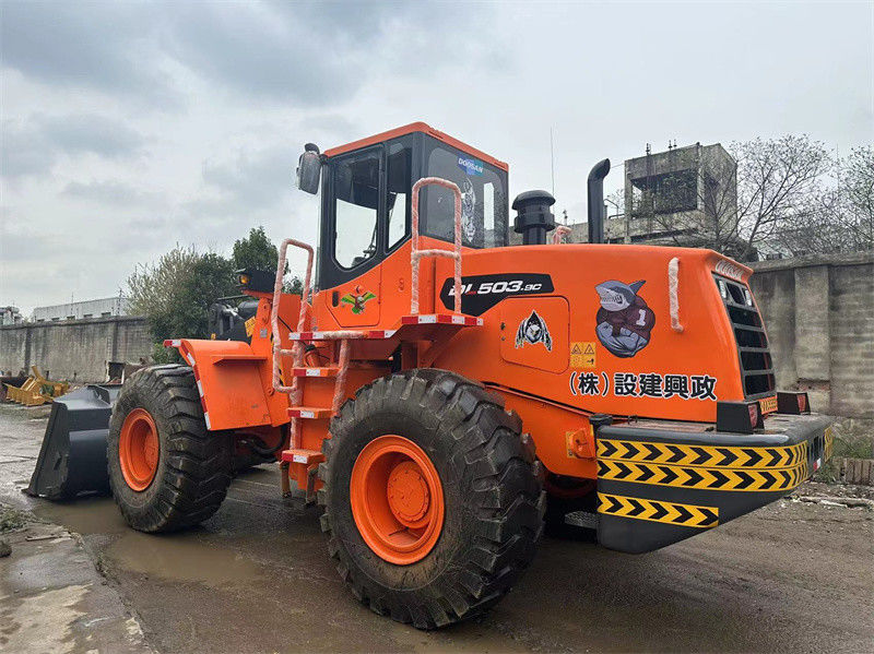Le chargeur à roues Doosan DL503-9C d'origine