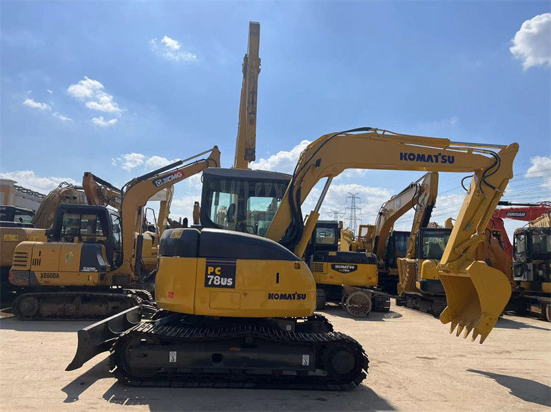 Originalement japonais, utilisé par Komatsu PC78us Excavator PC78US-6