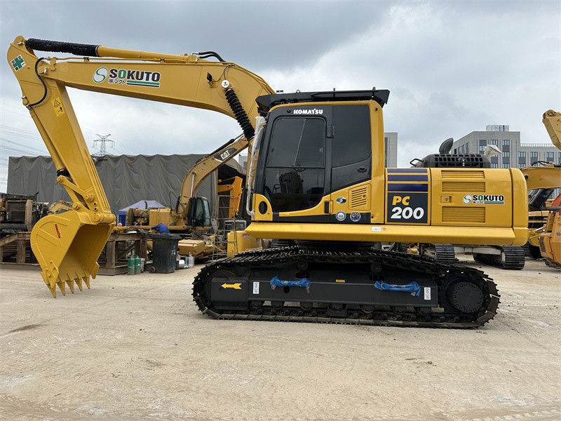 Utilisé Komatsu PC200-8 Utilisé Japonais Excavateur Excellent état Excavateur hydraulique de taille moyenne
