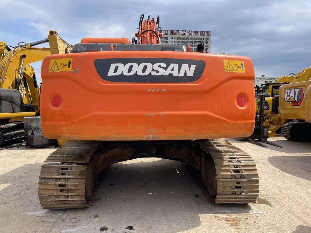 Trouvez votre parfaite correspondance Excavateur Doosan DX225LCA d'occasion de 22 tonnes en excellent état