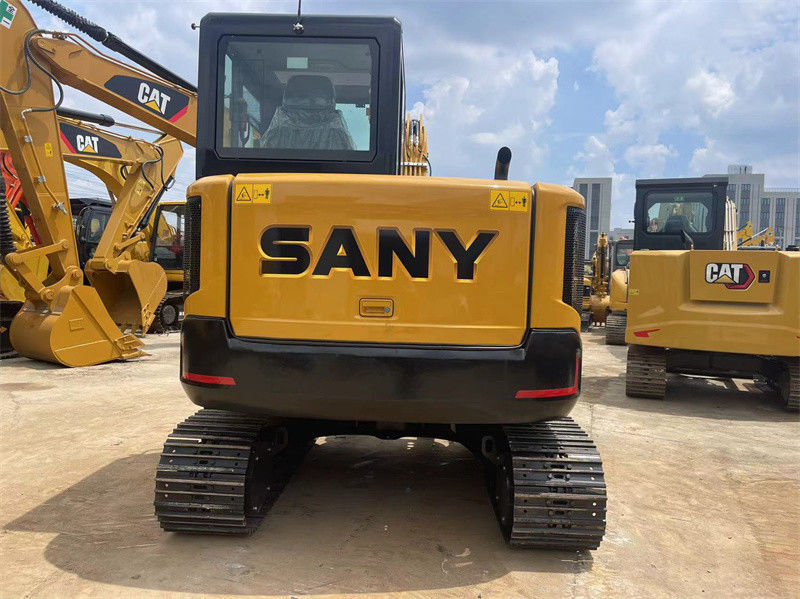 Une nouvelle excavatrice Sany SY60C de 6 tonnes