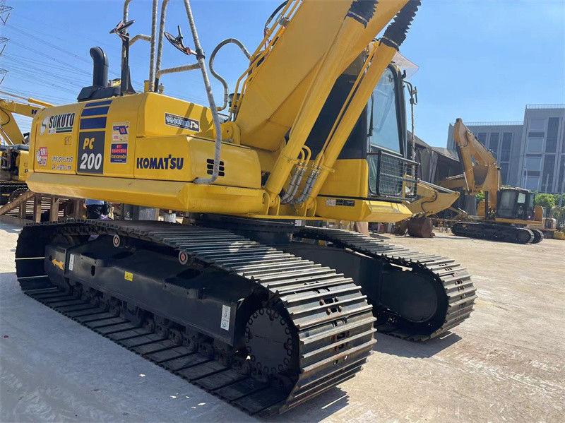 Excavatrice japonaise bon marché utilisée Komatsu PC200-8 Excavatrice à chenille avec voie de 800 mm