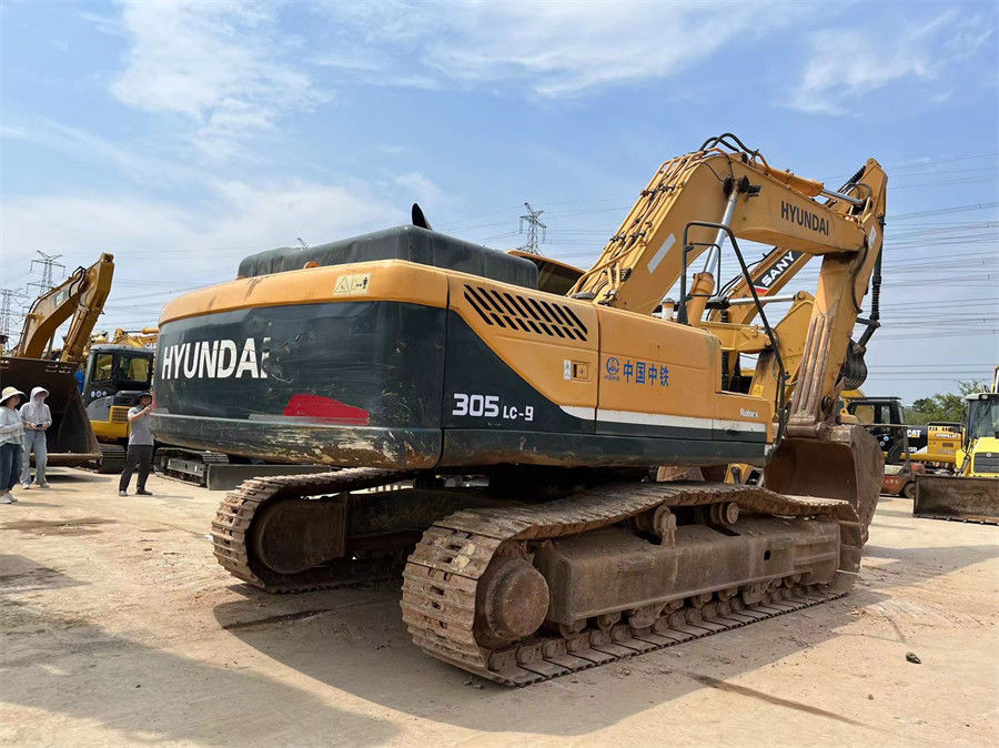 Puissante 30 tonnes couleur originale Hyundai R305LC Excavateur lourd