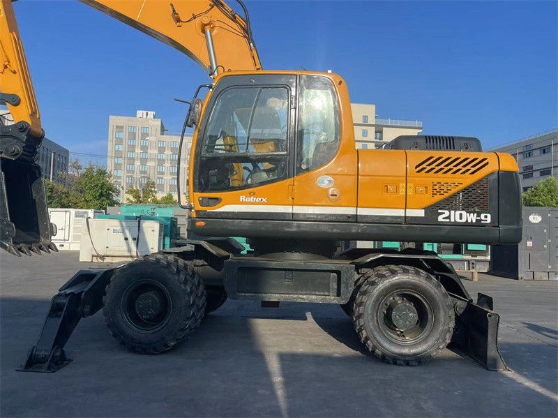 20 tonnes Corée Excavateur à roues Hyundai R210W-9 Hyundai 210 Excavateur à roues