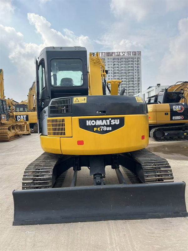 7.8 tonnes Japon Utilisé Komatsu PC78us Excavateur à rampe PC78US-6 Mini-Excavateur
