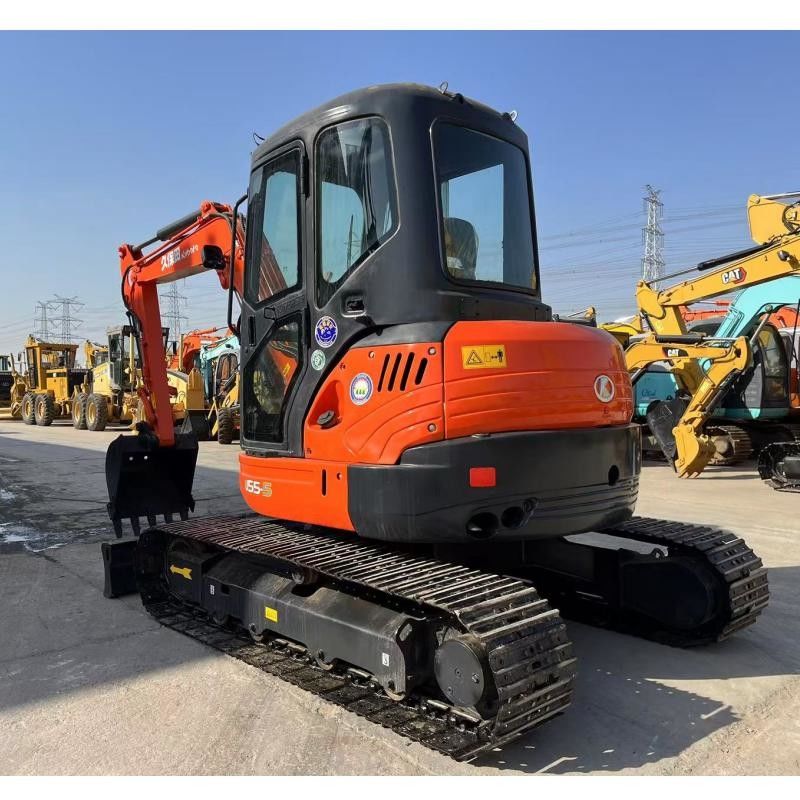 Kubota KX155 Japon Excavateur 36.5 KN Puits de creusement pour la construction