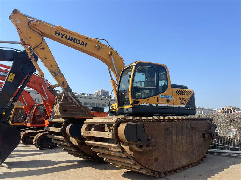 Excavatrice amphibie Hyundai R150LC-9 d'origine utilisée