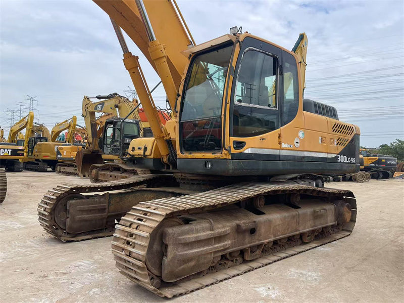 Pelle hydraulique Hyundai R300LC-9S d'occasion à vendre, bien entretenue, prête à l'emploi