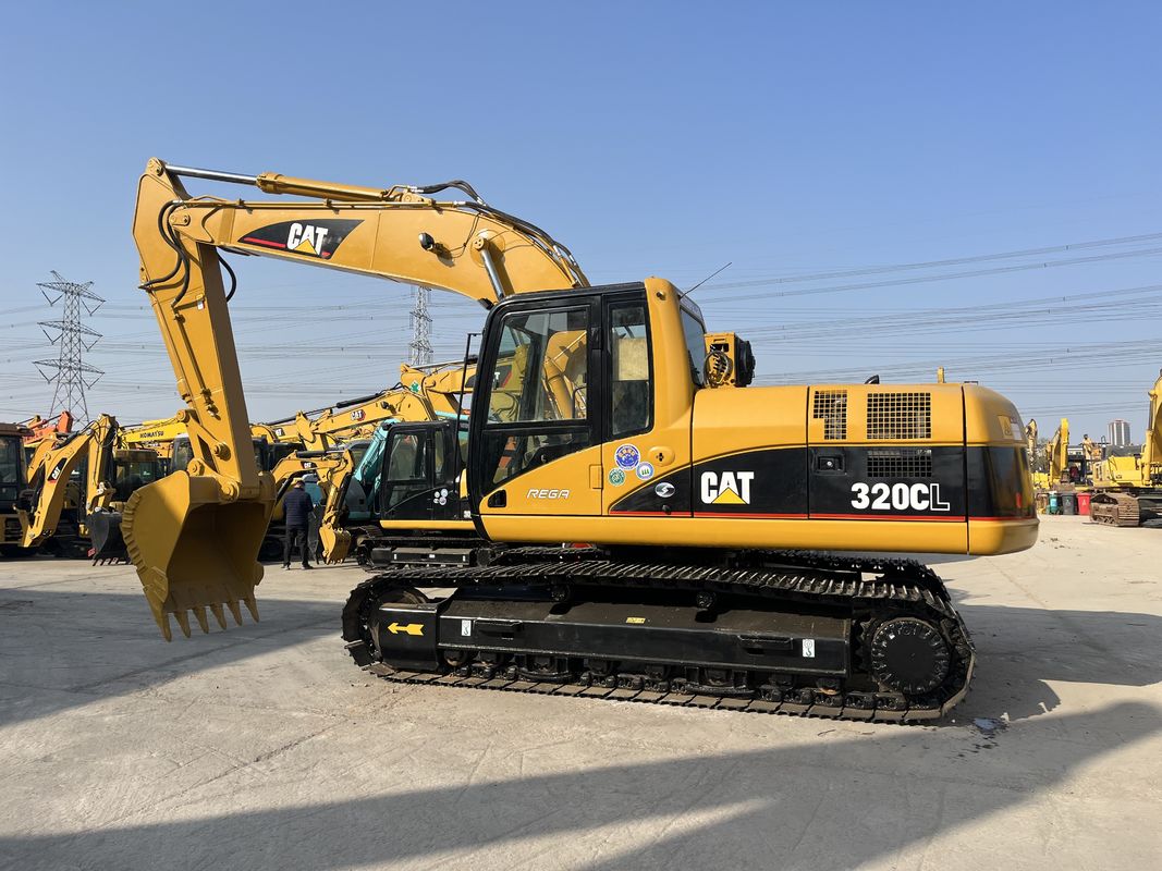 Excavatrice CAT 320CL d'occasion 20 tonnes Excavatrice moyenne Caterpillar CAT 320C 320D 320GC d'occasion