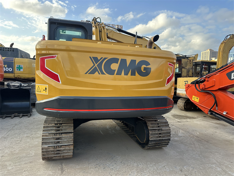 Origine Utilisé XCMG XE135GA Excavateur 13 tonnes Utilisé Chine Crawler Excavator