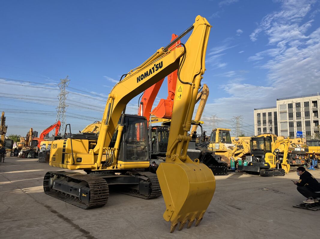 Excavateur hydraulique Komatsu PC120-6 usagé de 12 tonnes modèle 2015 pour la construction
