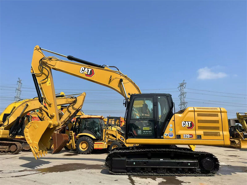 Excavateur Caterpillar utilisé modèle 320GC conçu pour fournir une consommation de carburant plus faible et une durée de vie plus longue pour l'exécution du projet