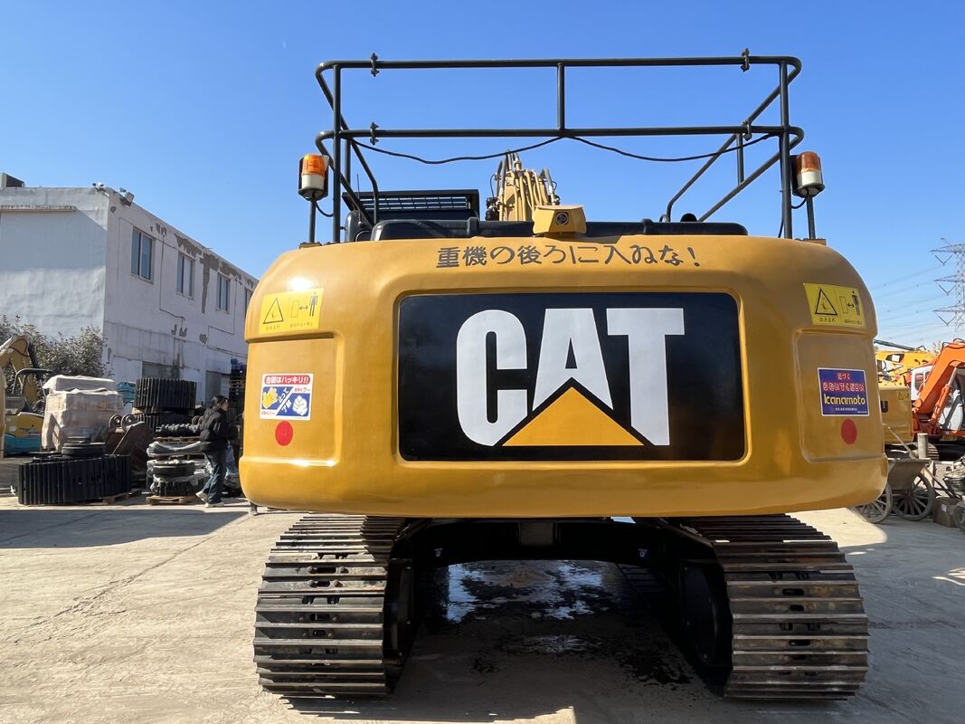 Excavateur Cat 320D2L d'occasion avec rapport de machines testées et moteur original pour des opérations de construction fiables