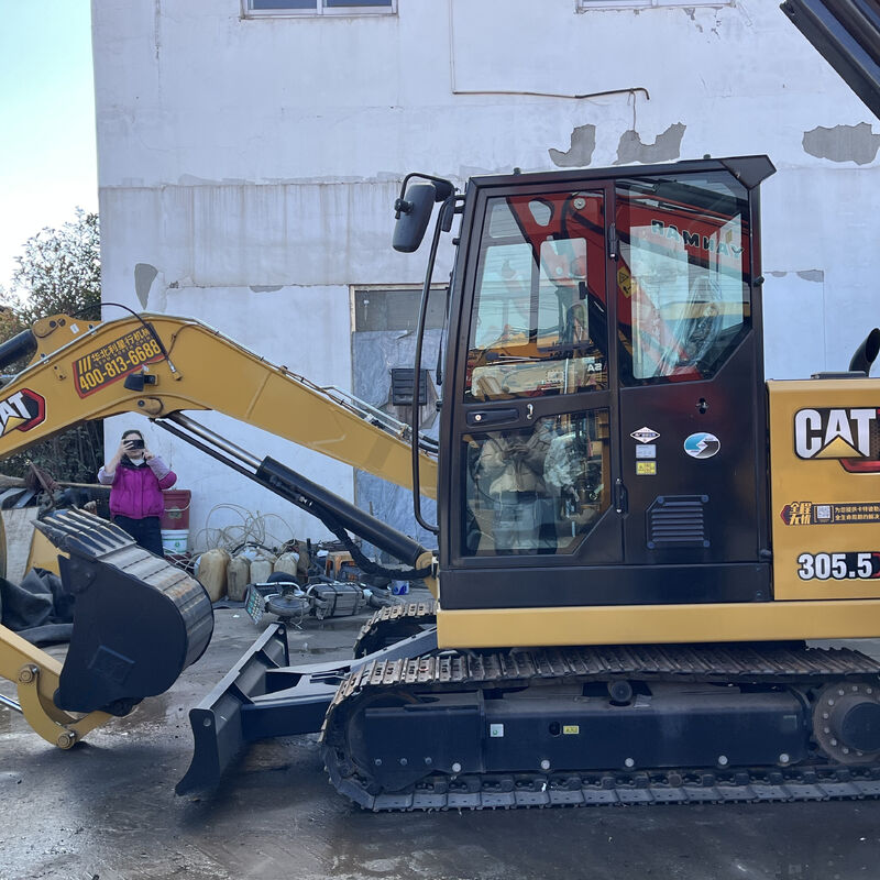 Mini-pelle CAT 305 5E de 2024, seulement 5,2 heures, comme neuve, très peu d'heures, pelle compacte