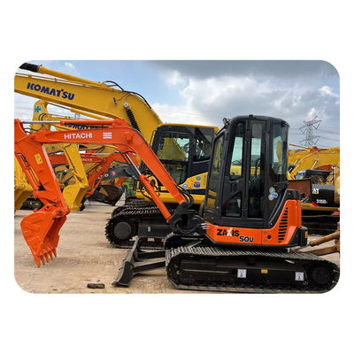 Une mini-excavatrice utilisée de 5 tonnes
