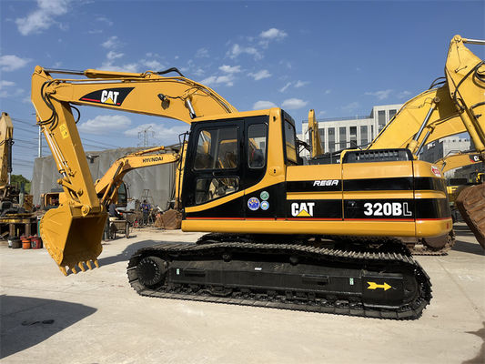 Nettoyer l'excavateur Caterpillar 320BL utilisé 20 tonnes Excavateur pour chat en bon état